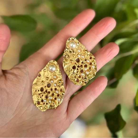 Anthropologie Pajarolimon Aretes Clan Earrings - Picture 10 of 11